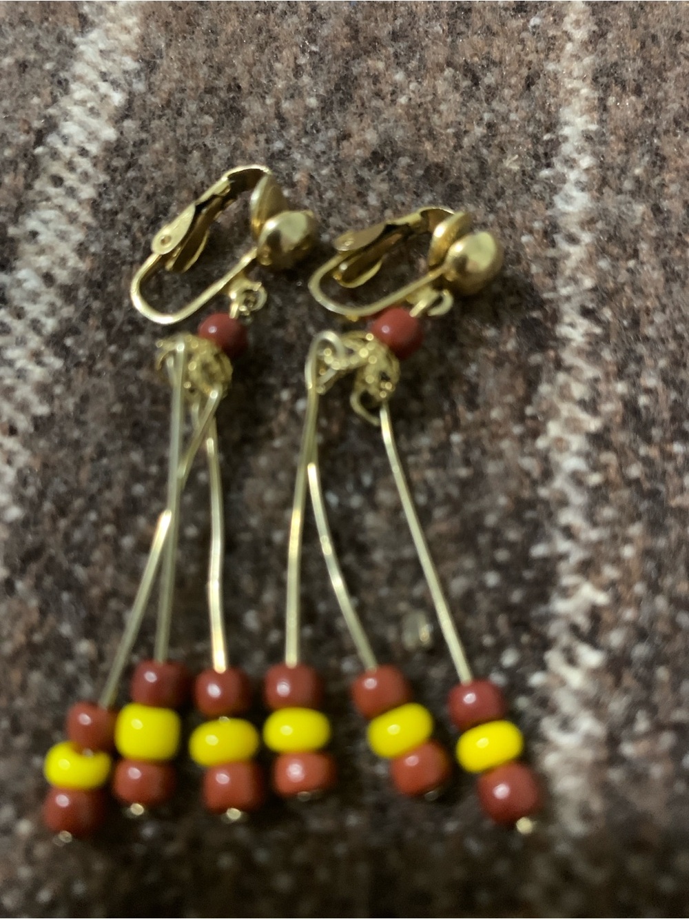Vintage Gold-Tone Clip-On Bead Drop Earrings in Brown & Yellow